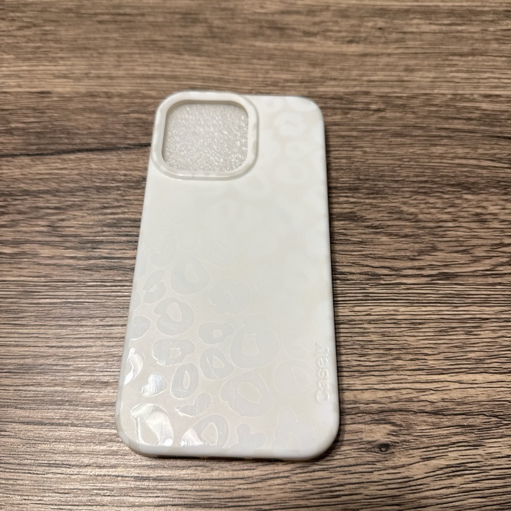 Elegant White Phone Case by Guess